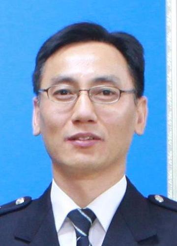 충남경찰청 경무계장, 우리 충남도민이 안전하고 행복하길 소망합니다