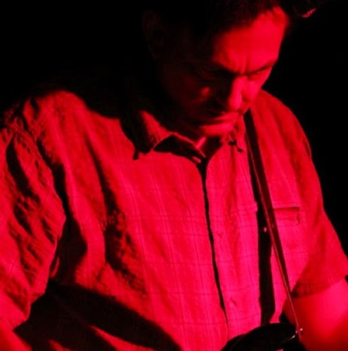 GuthrieHandley's profile picture. human, singer songwriter, psychotherapist, very occasional tweeter...