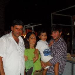 gayeakil_'s profile picture. 