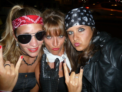 dheliabirou's profile picture. 