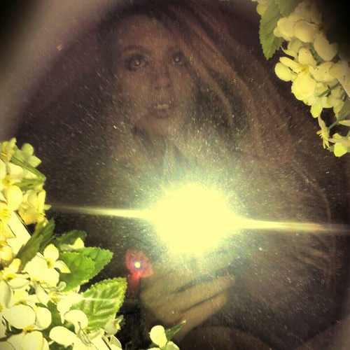 .  ♥ LaLaLaLaLaLa Liii ♥  WoWoWiiWoWaa ♥ . Is Not That Hard To Say, Just Try It.