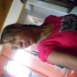 «╬♥ɱc_ɳɑTy♥╬«  - Chiqee elegante sempre duus peés a kbç ,cheia de malandragem e linda d naturezaa ♪