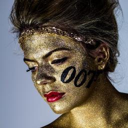 I am a freelance Make Up/Body Artist,living in Leeds.I have five years experience in the Make Up industry. I love my job and enjoy new challenges :)