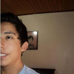 Eu sou do tamanho daquilo que sinto, que vejo e que faço, não do tamanho que os outros me enxergam.
