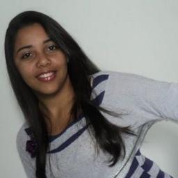 Princesa de Deus, amiga, estudante de administração. 
meu lema é: força, foco e fé.