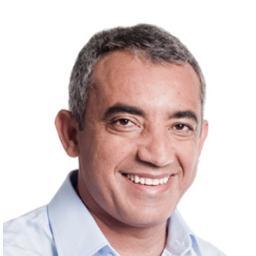 “A força do trabalho” é a frase que me guia, pois representa minha história e conquistas. Trabalho para que você tenha uma vida melhor e com mais oportunidades.