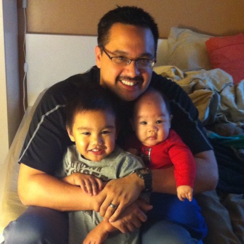 gains, sneakers, my family, and life in general! Love living in Michigan... a husband, father of Sean Jr and Luke.