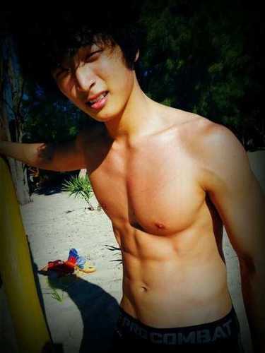 [V] by @KJ_RPent • 91 line • Lolen's appa • @Hyunah626 Boyfriend • Polbek? Bayar CIBU dulu!