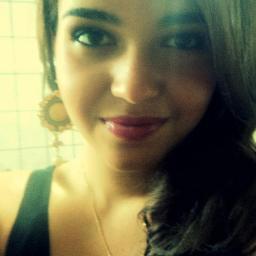 'Quem se descreve, se limita.'