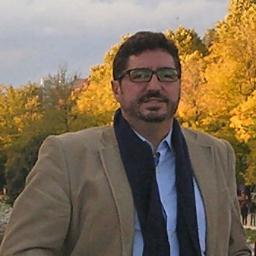 Funcionario, granaíno, leguleyo, viviendo en Madrid, con PSOE SAN BLAS-CANILLEJAS y GESTHA.