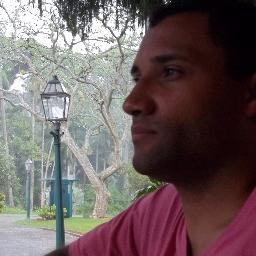 Gosto de fazer novas amizades e bater um bom papo,sou amigo,extrovertido,brincalhão. Espero ter vc aqui para bater um bom papo.gosto de viajar,curtir oque é bom