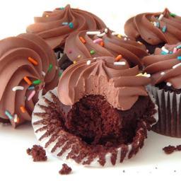 Hey, ik hou van cupcakes en van cupcakes maken! Jij ook volg mij dan! Ik stuur foto's van cupcakes en leuke ideeën!  Since: 18-12-2012! follow and enjoy! 3
