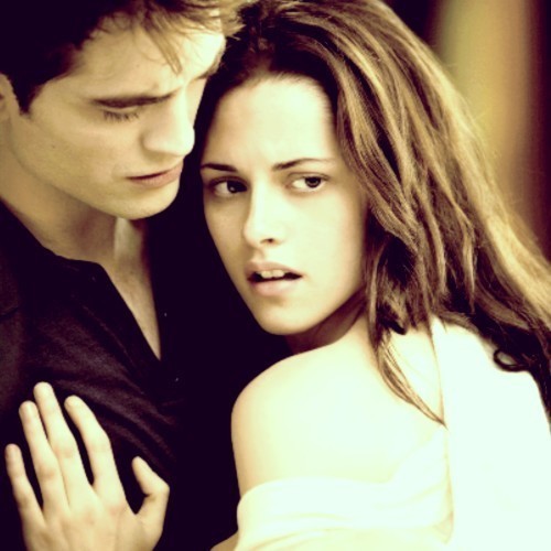 Edward_Pattin's profile picture. Enamorado hasta las trancas de Bella Stewart.La amo La amo La amo.