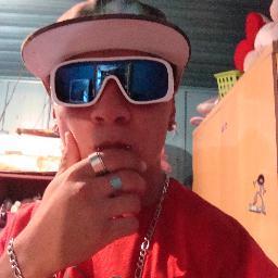 O guri que sempre me incomoda que eu Amo de mais ele é o meu MENINO / Por : @SouSua_Menina s2s2s2