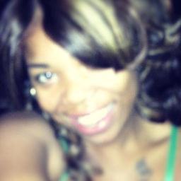 cherri_wom's profile picture. 