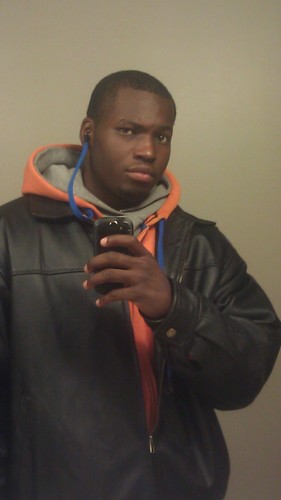 ty43ty's profile picture. 