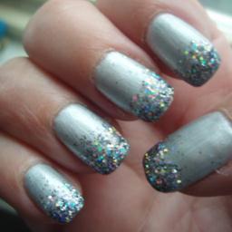 HelensNails1's profile picture. Webshop met Nagelproducten: Nagellak Safari/Golden Rose/UV/Glow in the Dark/Crack/magnetische Nagellak, Fimo, stickers, beads/flakes/glitters en nog veel meer