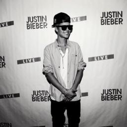 I love Justin Bieber♥