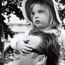 Mark Thomas Profile