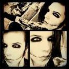 im BVB_Bitches_kisses and my life rolls with love it doesnt roll with bullshit i fuckin love andy biresack likae alot if you love him fuck off he is mine bitch!