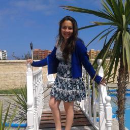 Justin is life and my inspiration ... I'm just a #Belieber who dreams to meet his idol #SWAG @carlyraejepsen 04/06/2012 #HUNTER #MAHOMIE