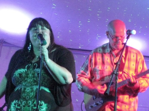 TheTubeKings's profile picture. The TubeKings Band in Western WA.
Blues, Jazz, Soul music.
Members	Include: Susan Denini, Eric Orejana, Gary Menendez, Scott Adams and Jack Bradbury.