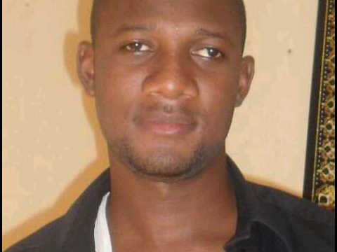 Am an enthusiastic to learning new things, great things. share those things i learnt to others, nothing so big about that.