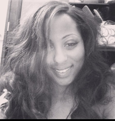 MadeEnParis's profile picture. Competition is NONEXISTENT UNLESS I'M IN THE MIRROR