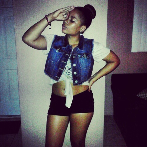 You Aint Got To Know Shi About A Real Bitch Im The Definition. #RealaDhenGold