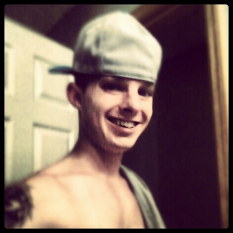 JR_031290's profile picture. I'm 22 livin life to the fullest with no regrets tryna have as much fun as i possibly can #stayup&positive