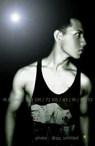 be a lack of mu be an excess of the others do not have, and be yourself. .............