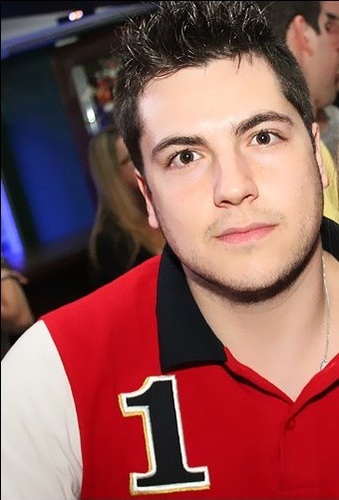 thgooliveira's profile picture. 