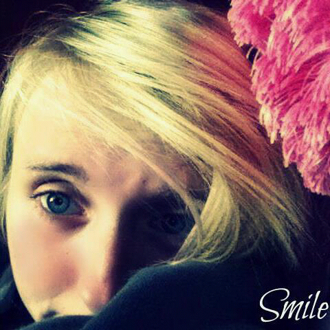 I'm karen! :D I am in love with an amazing person!3xxxxxxxxxxx