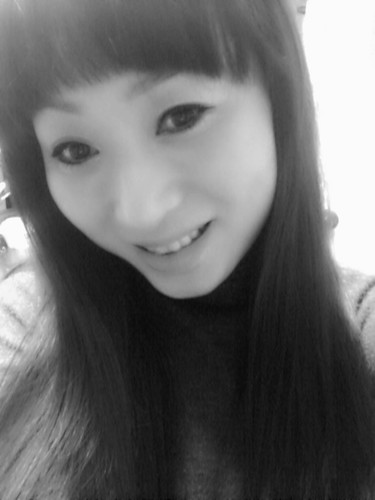 이 나라가 주는 스트레스를 나 꼼수를통해. 풀어가는 세아이에 엄마