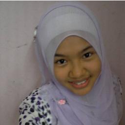 Alieya , 13 , Convent , Ipoh perak . if you follow me , i will follow you back .. Btw , thanks follows !