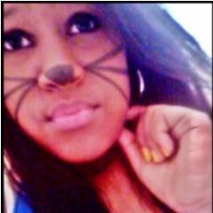 , a única biscate que quero do meu lado é você *-* . 
     EUTEAMO taradenha ♥ @_SaahTarissio aqui .