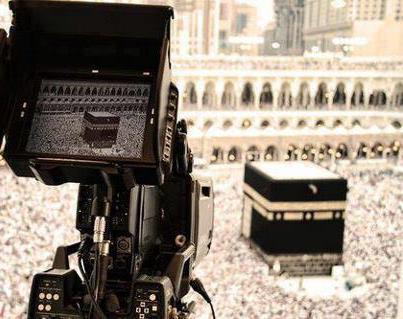 IslamicQuotes09's profile picture. Help and protection are from Allah, evil whispers are from Shaytaan.
The less your wealth, the less you will be called to account for.