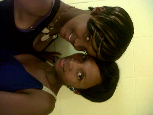 PUZZL3LOV3's profile picture. Model of Mgungundlovu ,ngu muntu ofresh uNurse