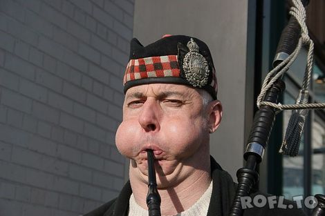 Mclstr_Prblms's profile picture. What makes Macalester...well Macalester. Bringing you all those little things you have learned to love (or hate).