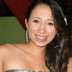 - magrelaa e chataa ... kkkk ex competidora de laço comprido e atualmente competidora na modalidade três tambores . Amo os horses !!! 3