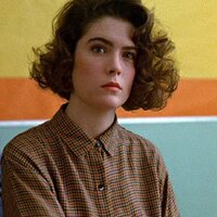 Lara Flynn Boyle (@laraflynnboyle) 's Twitter Profile