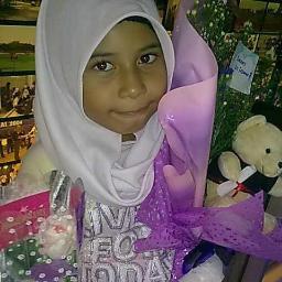 Lisa | 12 | Puncak Alam | Malaysia | Planting | All of you is my friends . Follow me . ✿◠‿◠✿
https://t.co/OMtMDAx3 :) If you follow me thankss :D WELCOME :)