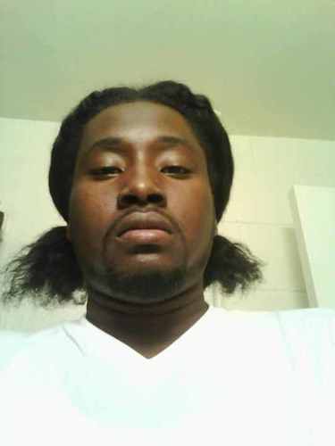 Luv 2 make music,eat,treat women lke women and a bitch lke a bitch. Rep. GriNdhOUse ball party and bullshit most of all luv my fam and my lady till death