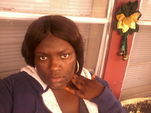 livin life free no worries jus me n my pen to a beautiful beat of my heart.love, happiness, n respect. one god one love  one me
