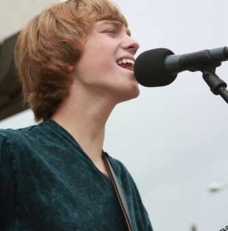 ColeIsPerfect's profile picture. The first fan twitter for the amazingly talented musician @ColeCitrenbaum. Cole is basically perfect and therefore I think I have Citrenbaum sydrome.