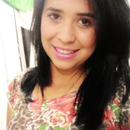 Ela não é...Do tipo de mulher,Que se entrega na primeira,
Mas melhora na segunda,E o paraíso é na terceira! (8