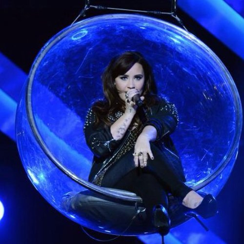Lovatic from the start until the very end. You follow me and you have to follow @WorldWLovatics.. 1/23 of WWLovatics
