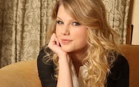 Tantas palavras que descrevem o amor, mais nem uma pode descrever o meu por você @taylorswift13 =D Since : 25/11/12