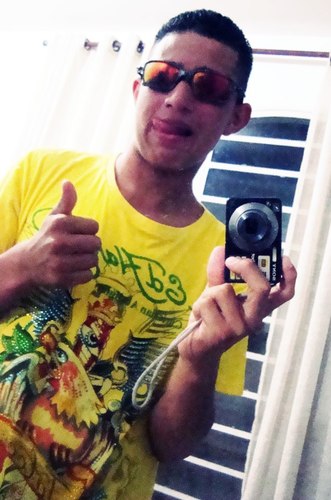 viver é ah riscar se vc não ah riscar vc não esta vivendo .
