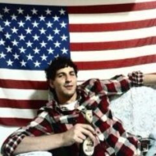 tommiZOfficial's profile picture. (Utente Verificato) Social Media Manager | Fashion Blogger | Student | ...in realtà faccio cose e vedo gente dal 1988.